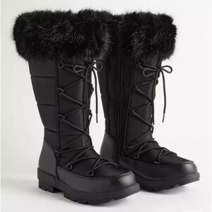 💥Sale💥NWOT Torrid Black Faux Fur Cold Weather Knee Boots